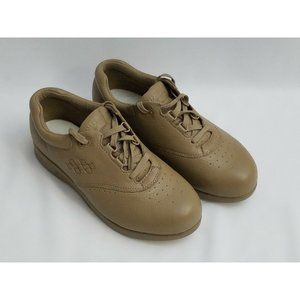 Supremes by Soft Spots Comfort‎ Oxford Lace-up Shoes Beige Leather Womens sz 10